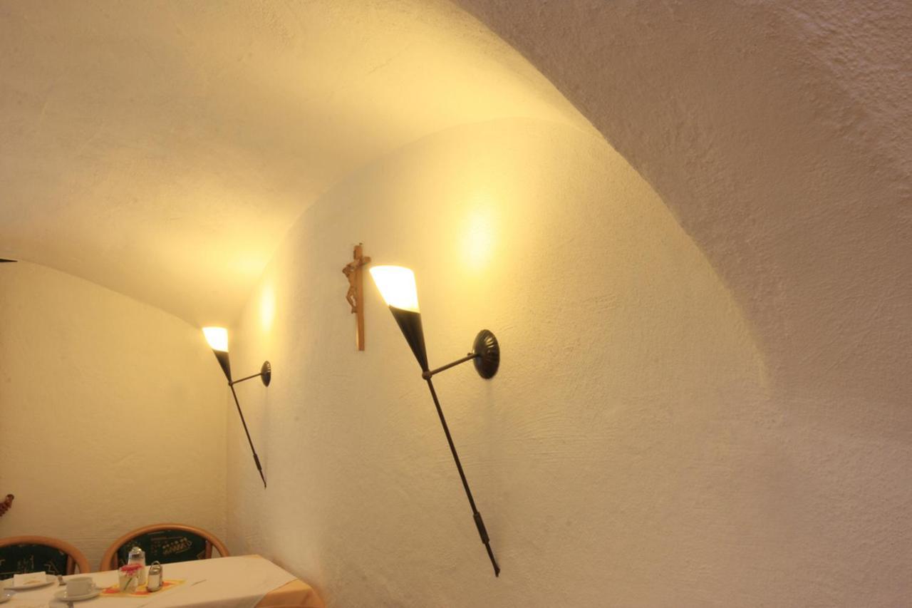 Hotel Trasen Waldkraiburg Buitenkant foto